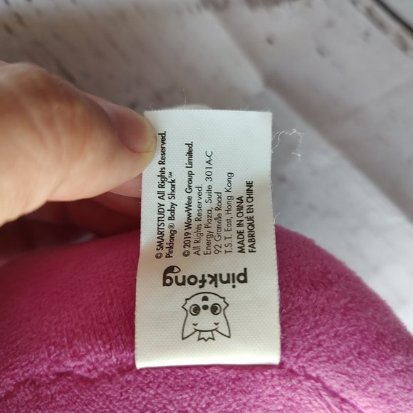 Pinkfong Baby Shark Plush Keychain backpack clip mommy shark pink shark - Picture 3 of 6